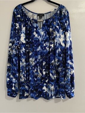 Blue Patterned Long-Sleeve Peasant Top IN Studio 1X Women’s